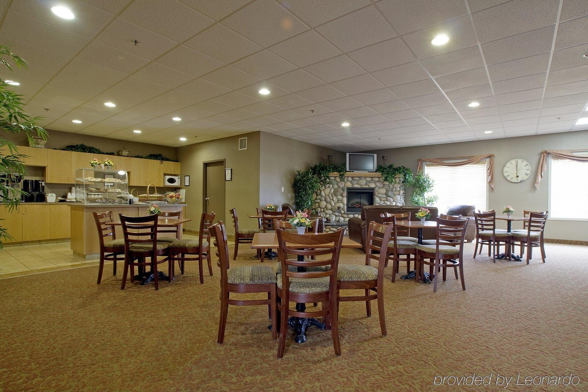 Stonebridge Hotel Dawson Creek Restaurant foto